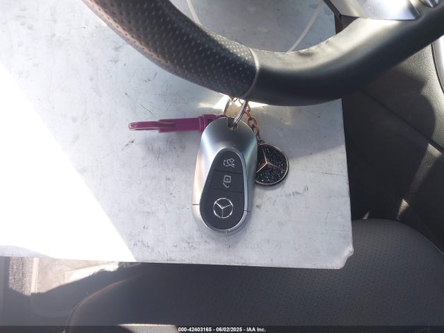W1KAF4GB8PR146594 Mercedes-Benz m254
