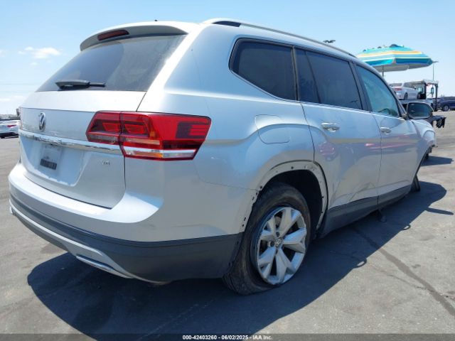1V2CR2CA6JC570554 Volkswagen 2018