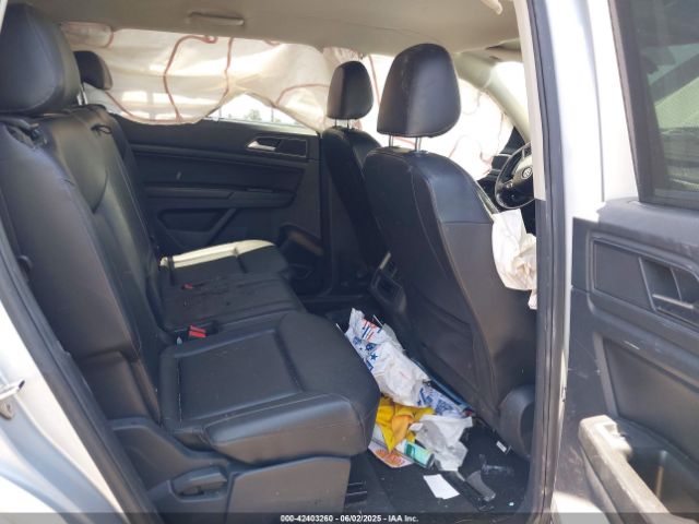 1V2CR2CA6JC570554 Volkswagen 2018