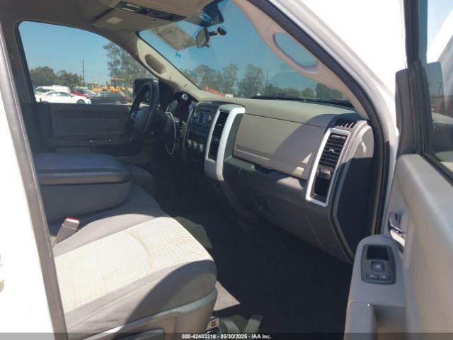 2009 DODGE RAM 1500 1D3HB13TX9S798489 Photo 4