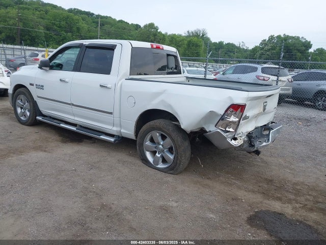 3C6RR7LT6HG565721 RAM 1500