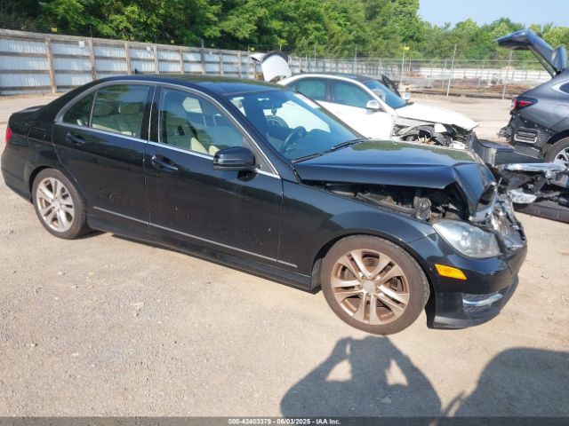 2012 MERCEDES-BENZ C 300 WDDGF8BB3CR202198