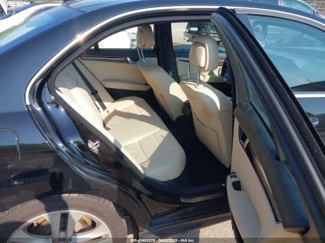 2012 MERCEDES-BENZ C 300 WDDGF8BB3CR202198 Photo 7