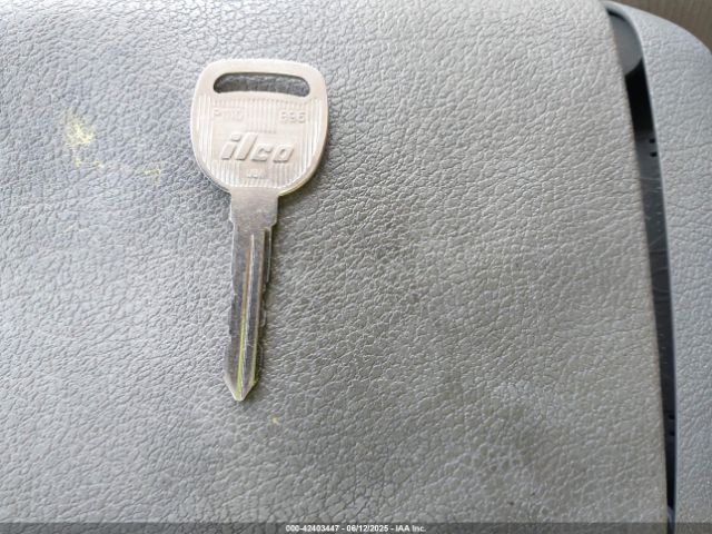 2004 GMC SIERRA 1500 2GTEK13TX41417048 Photo 10