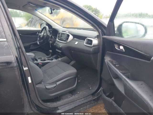 5XYPG4A37GG049212 KIA Sorento 2.4l Lx