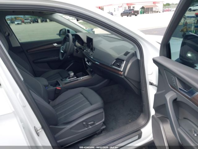2025 AUDI Q5 WA1ABAFY3S2050913 Photo 4