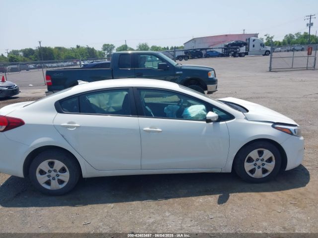 3KPFK4A74HE152485 KIA FORTE LX