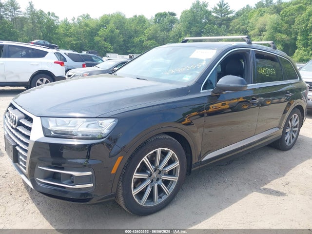 2019 AUDI Q7 WA1LAAF72KD046763 Photo 1