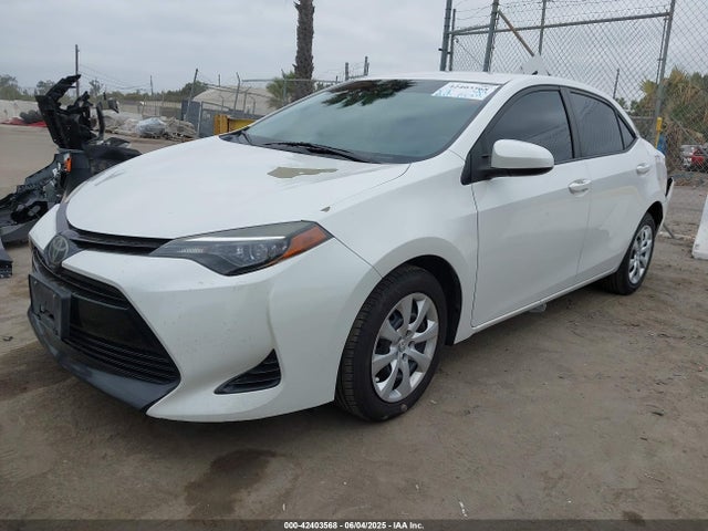 Toyota 2zr-fe 2018 5YFBURHE8JP767054 Image 2