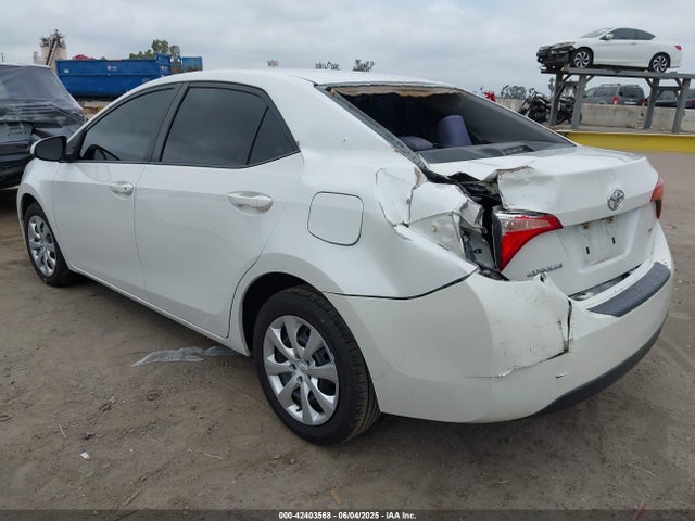 Toyota 2zr-fe 2018 5YFBURHE8JP767054 Image 3