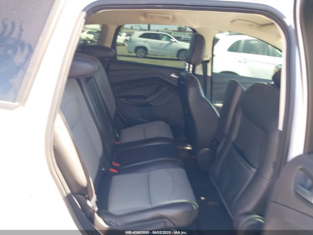 1FMCU0GD4KUA80209 Ford ESCAPE SE