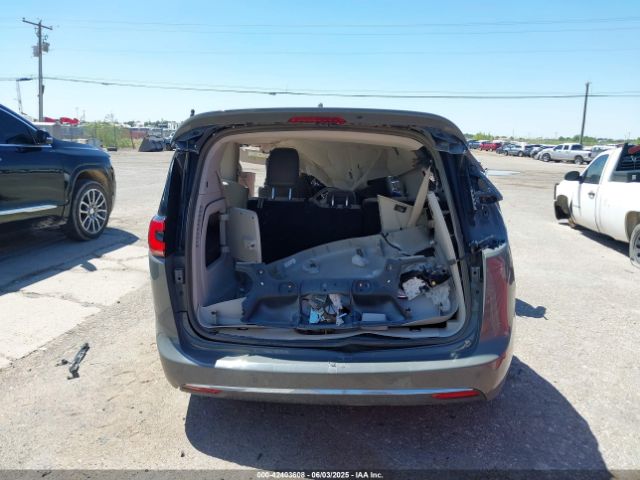 2C4RC1L78NR148052 Chrysler Pacifica Hybrid Touring L