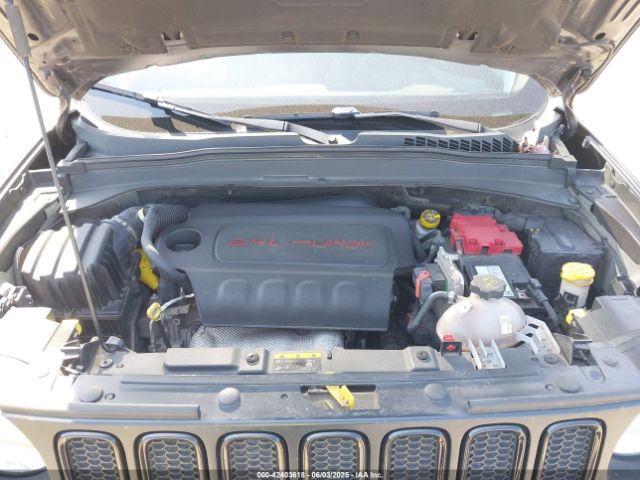 ZACCJBAB9JPH37764 Jeep Renegade