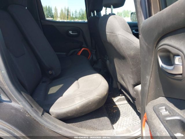ZACCJBAB9JPH37764 Jeep Renegade