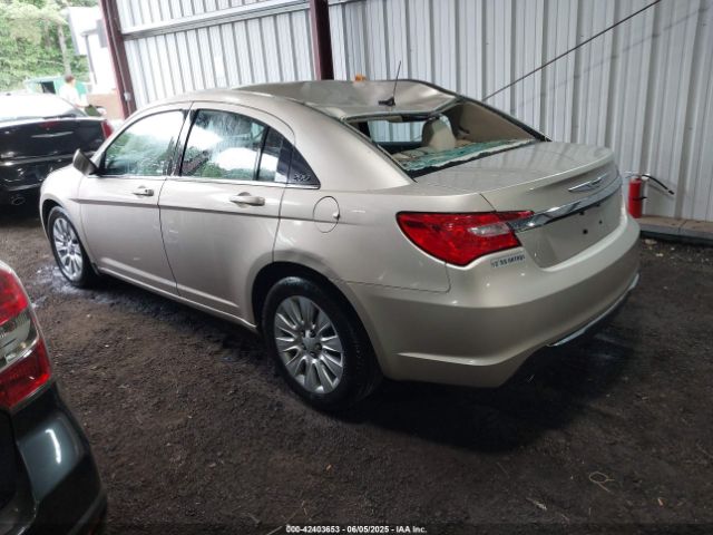 2013 CHRYSLER 200 1C3CCBAG9DN722110 Photo 2