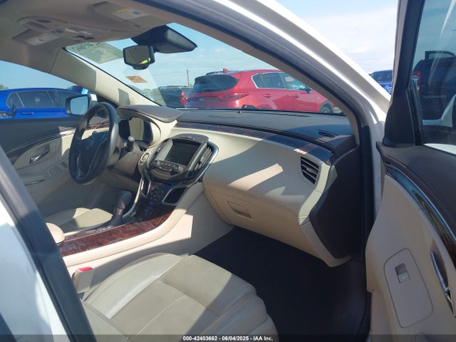 1G4GB5G36EF220152 Buick lfx