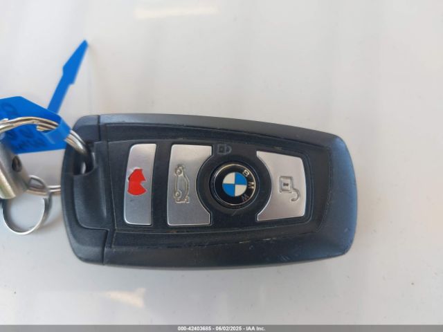 2016 BMW X3 5UXWX9C57G0D86624 Photo 10