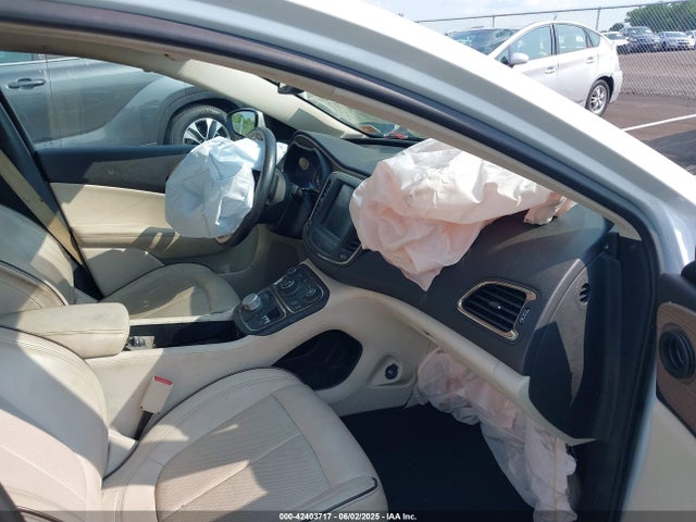 1C3CCCCGXFN565144 Chrysler 200
