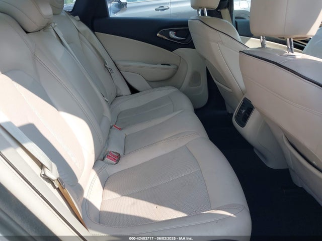 1C3CCCCGXFN565144 Chrysler 200