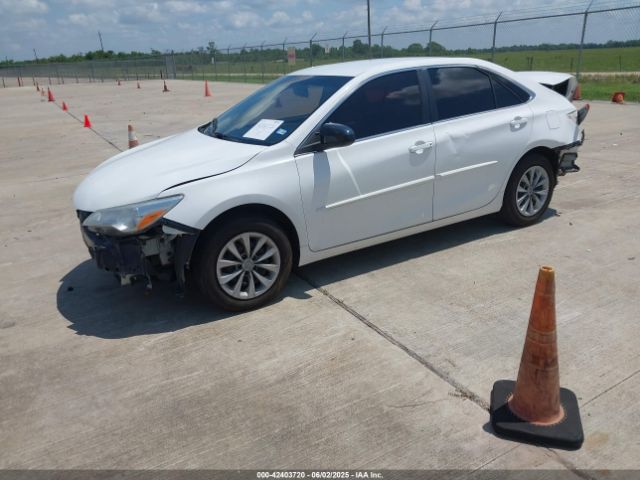 2017 TOYOTA CAMRY 4T1BF1FK4HU362063 Photo 1