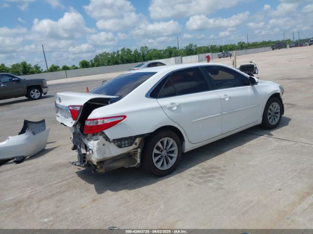 2017 TOYOTA CAMRY 4T1BF1FK4HU362063 Photo 3