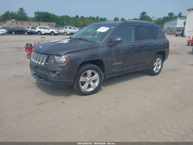 1C4NJDEB3ED904770 Jeep Compass Latitude