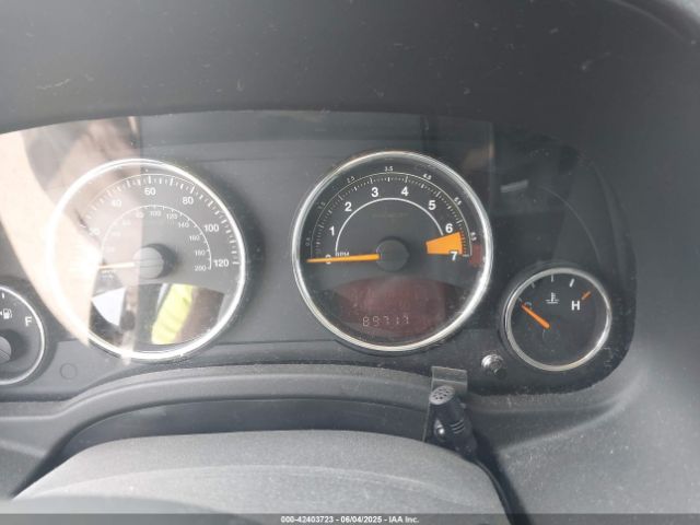 1C4NJDEB3ED904770 Jeep Compass Latitude