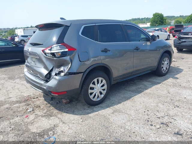 JN8AT2MV0HW007024 Nissan 2017