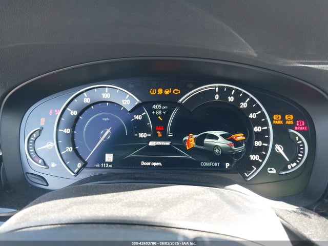 WBAJA9C51KB398935 BMW 2019