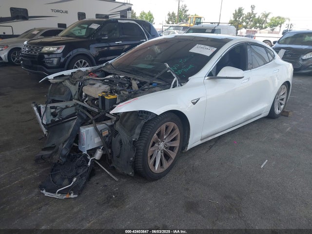 2018 TESLA MODEL S 5YJSA1E23JF292171 Photo 1