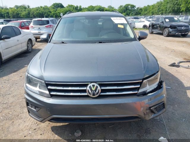 3VV3B7AX7JM092168 Volkswagen Tiguan 2.0t Se/2.0t Sel