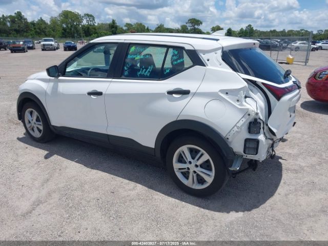 2023 NISSAN KICKS 3N1CP5BV0PL517457 Photo 2