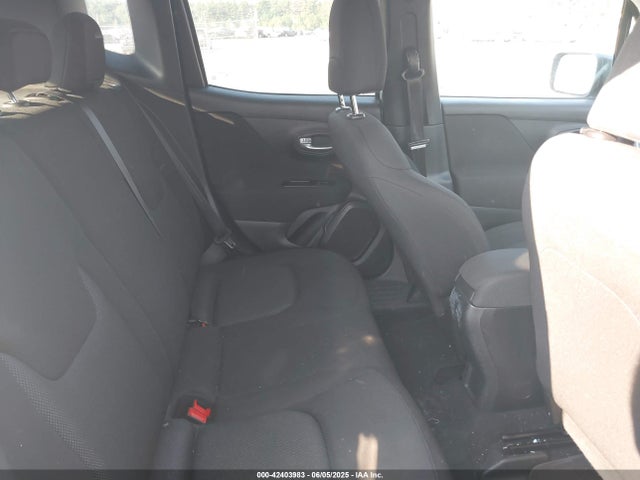 ZACNJBAB3KPK81557 Jeep 2019