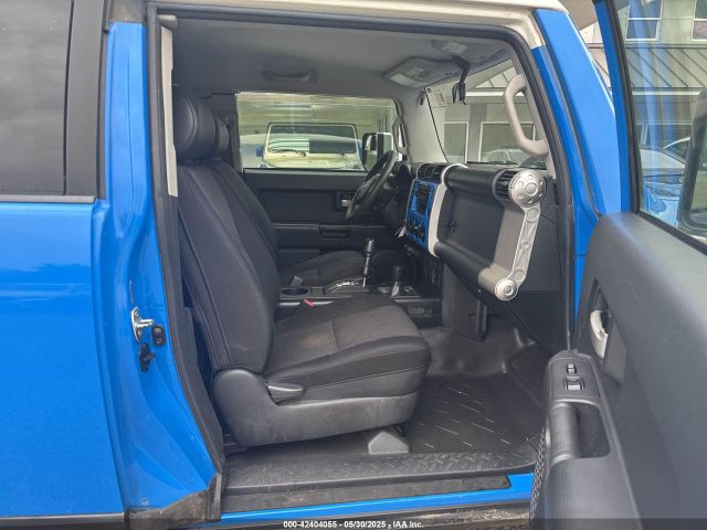 2007 TOYOTA FJ CRUISER JTEBU11F870049877 Photo 4
