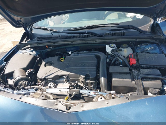 1G1ZD5ST9SF148365 Chevrolet lfv