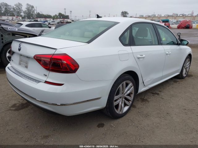 1VWLA7A38KC004758 Volkswagen Passat 2.0t Wolfsburg Edition