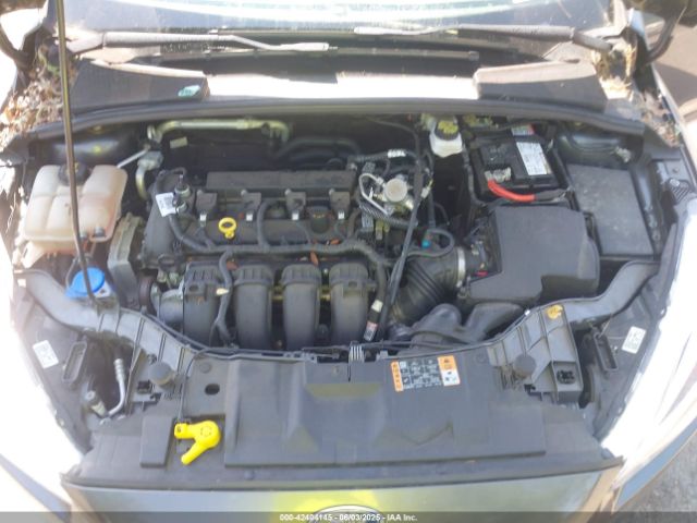 1FADP3K23JL295484 Ford FOCUS SE