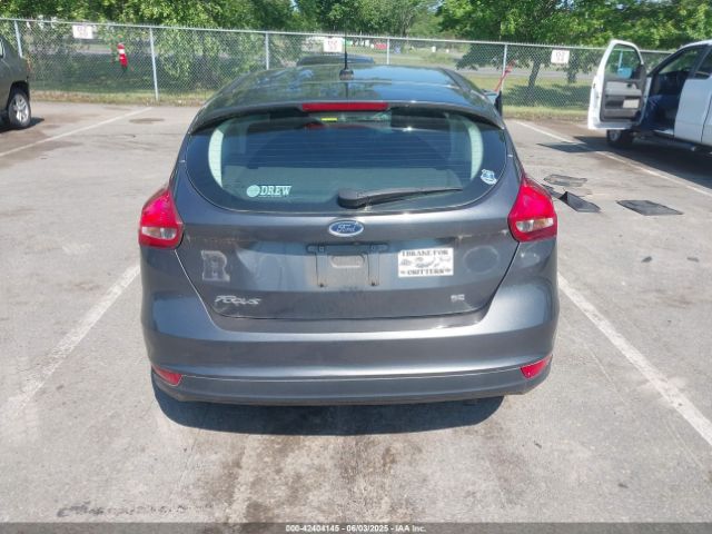 1FADP3K23JL295484 Ford FOCUS SE