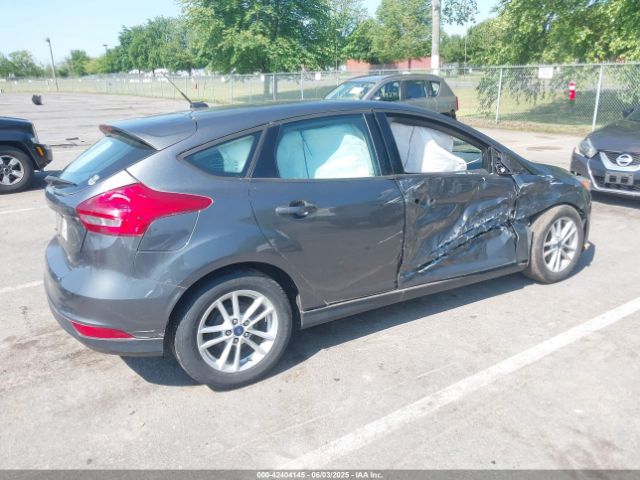 1FADP3K23JL295484 Ford FOCUS SE