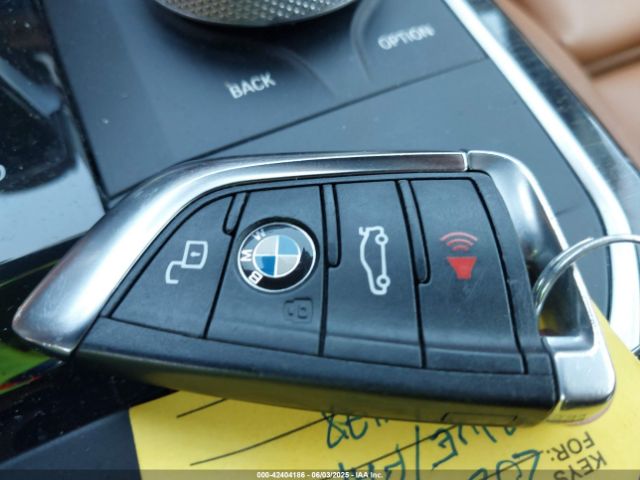 2020 BMW 330I 3MW5R1J09L8B25490 Photo 10