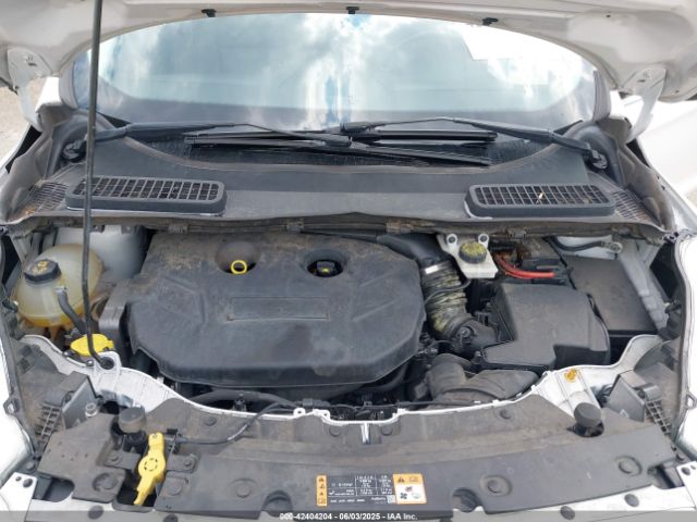 1FMCU0J93HUE55035 Ford Escape Titanium
