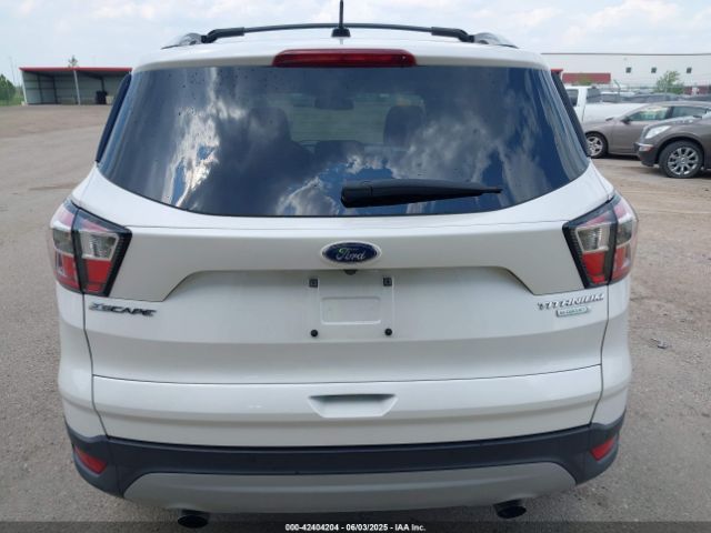 1FMCU0J93HUE55035 Ford Escape Titanium