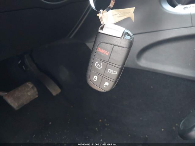 2021 JEEP GRAND CHEROKEE 1C4RJFCG8MC618266 Photo 10