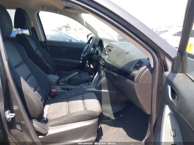 JM3KE2CY6E0390172 Mazda py