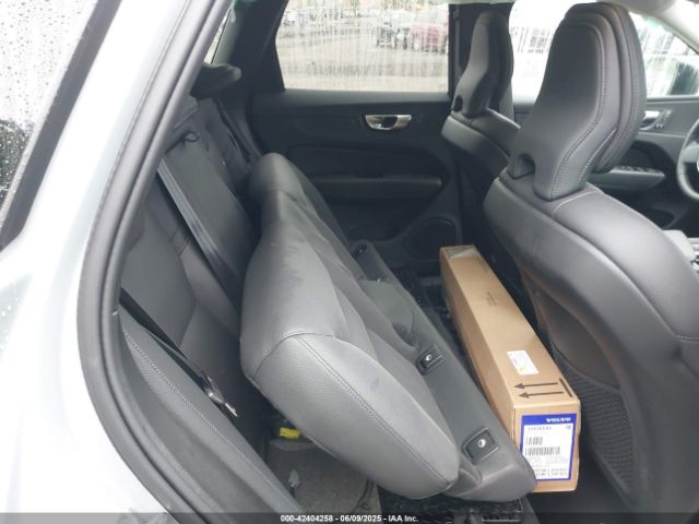 2024 VOLVO XC60 YV4L12RL9R1724910 Photo 7