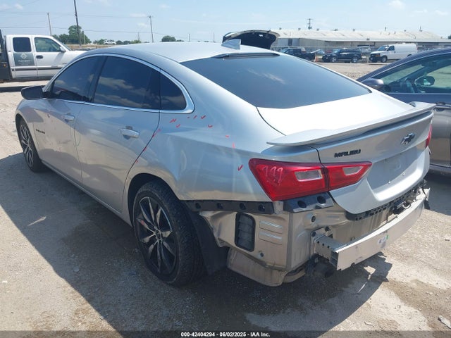 1G1ZG5ST5NF111521 Chevrolet Malibu Fwd Rs