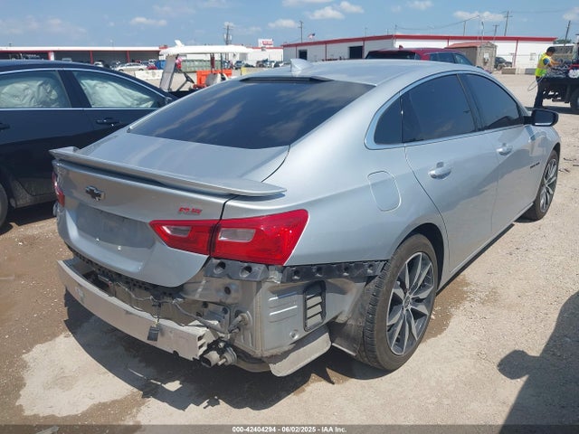 1G1ZG5ST5NF111521 Chevrolet Malibu Fwd Rs