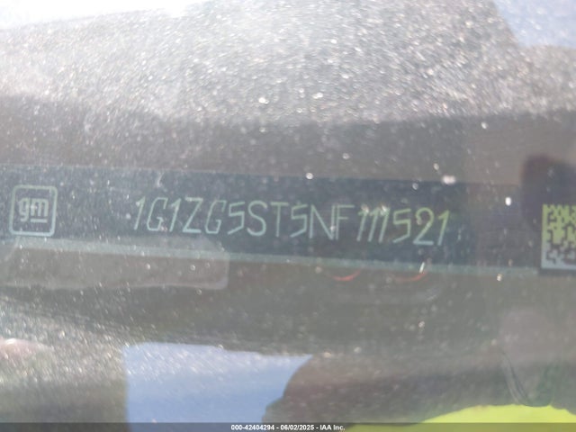 1G1ZG5ST5NF111521 Chevrolet Malibu Fwd Rs