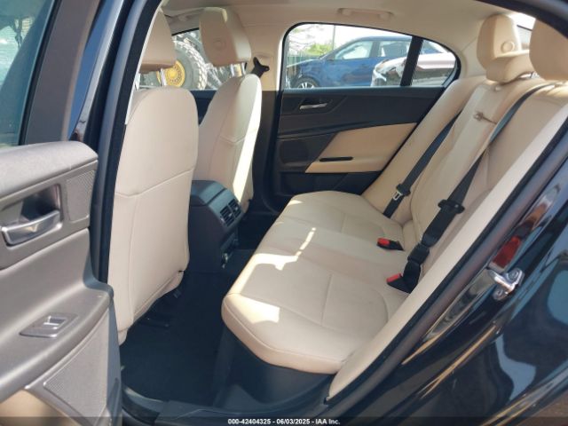 2018 JAGUAR XE SAJAJ4FN7JCP28038 Photo 7
