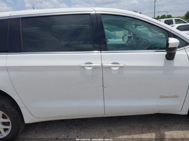 2C4RC1CGXHR524965 Chrysler Pacifica Lx